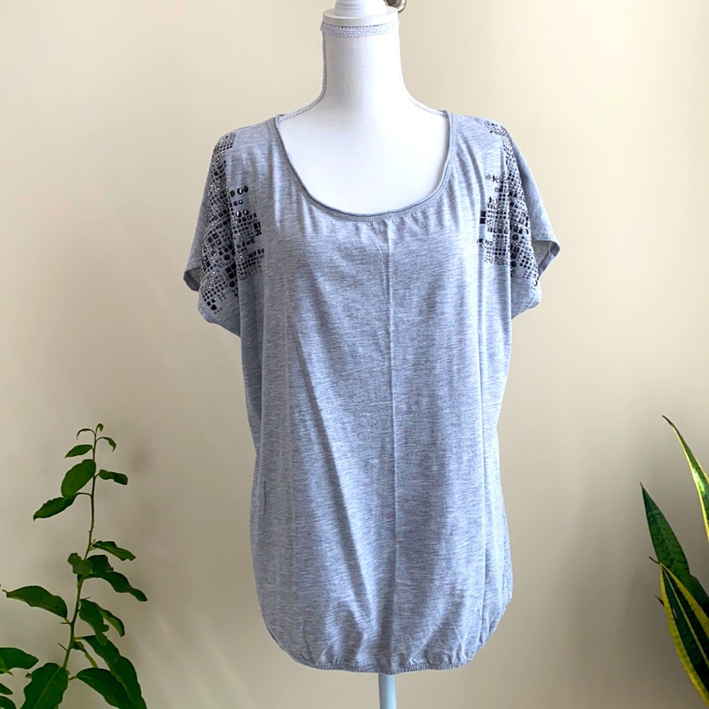 Avenue women’s top grey short sleeve Size 18/20 - Picture 1 of 7